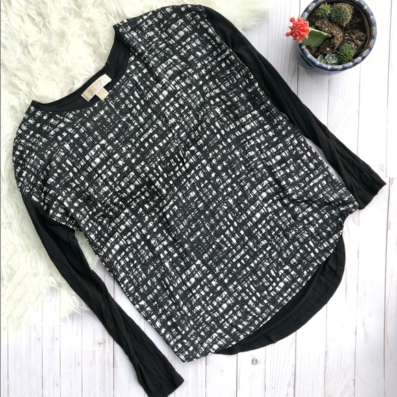 MICHAEL Michael Kors Tops - 🌸MICHAEL Michael Kors long sleeve print blouse